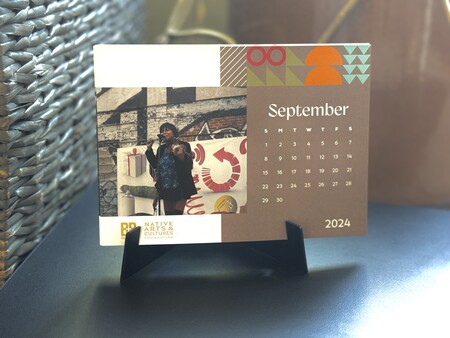 September 2024 Calendar on Stand